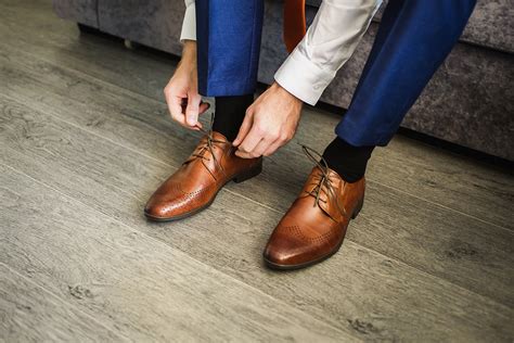 men's dress shoes that feel like sneakers.